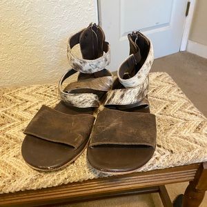 Agave sky sandals size 8
